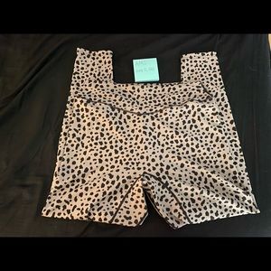 Balance Athletica Kingdom Ascend Snow Leopard XXL